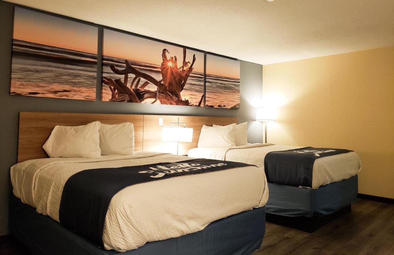 Days Inn & Suites By Wyndham Merrillville Esterno foto